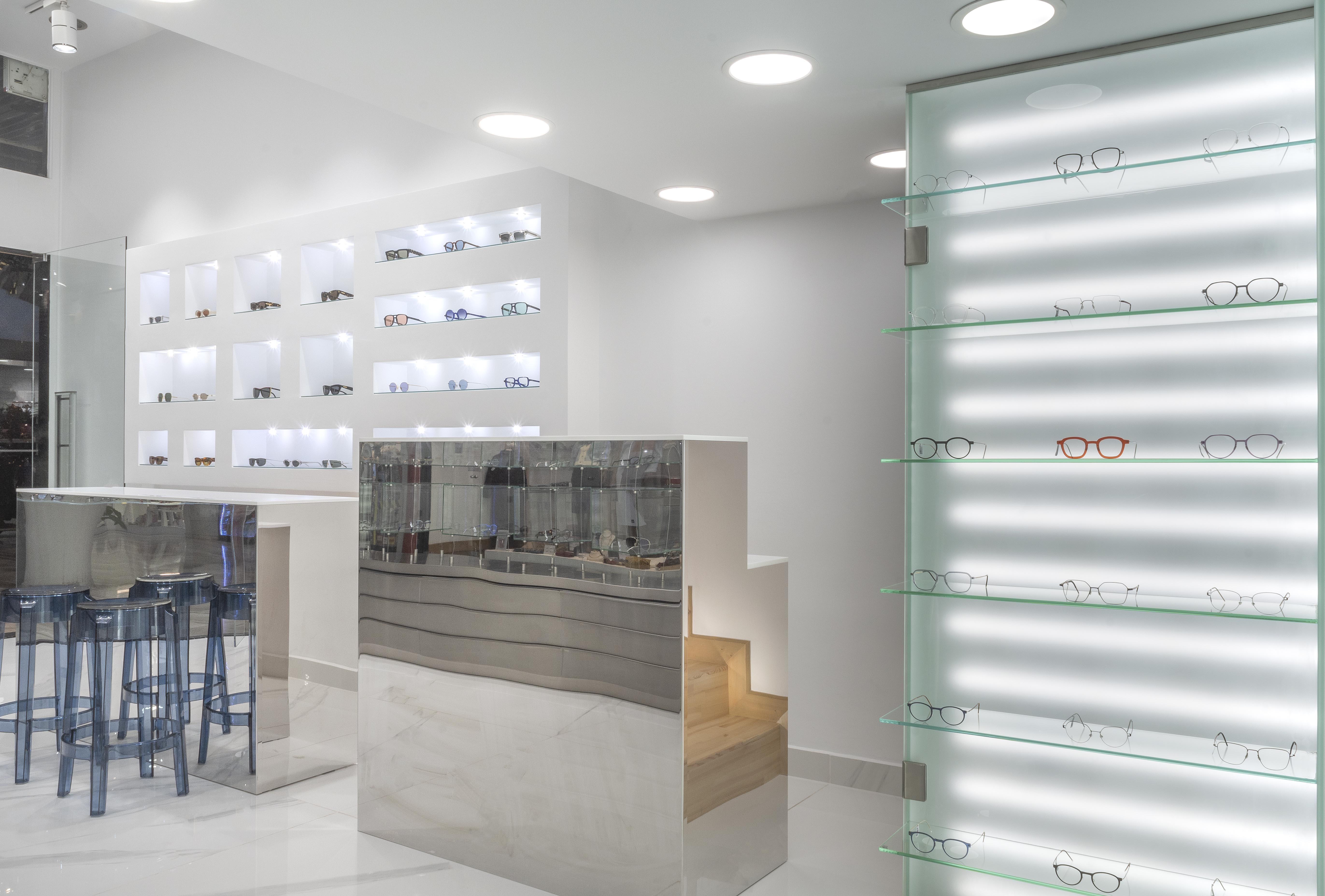 Papavergos-Optics.gr-Store2024
